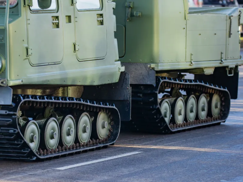 verniciatura-di-carpenterie-e-particolari-per-l-industria-della-difesa